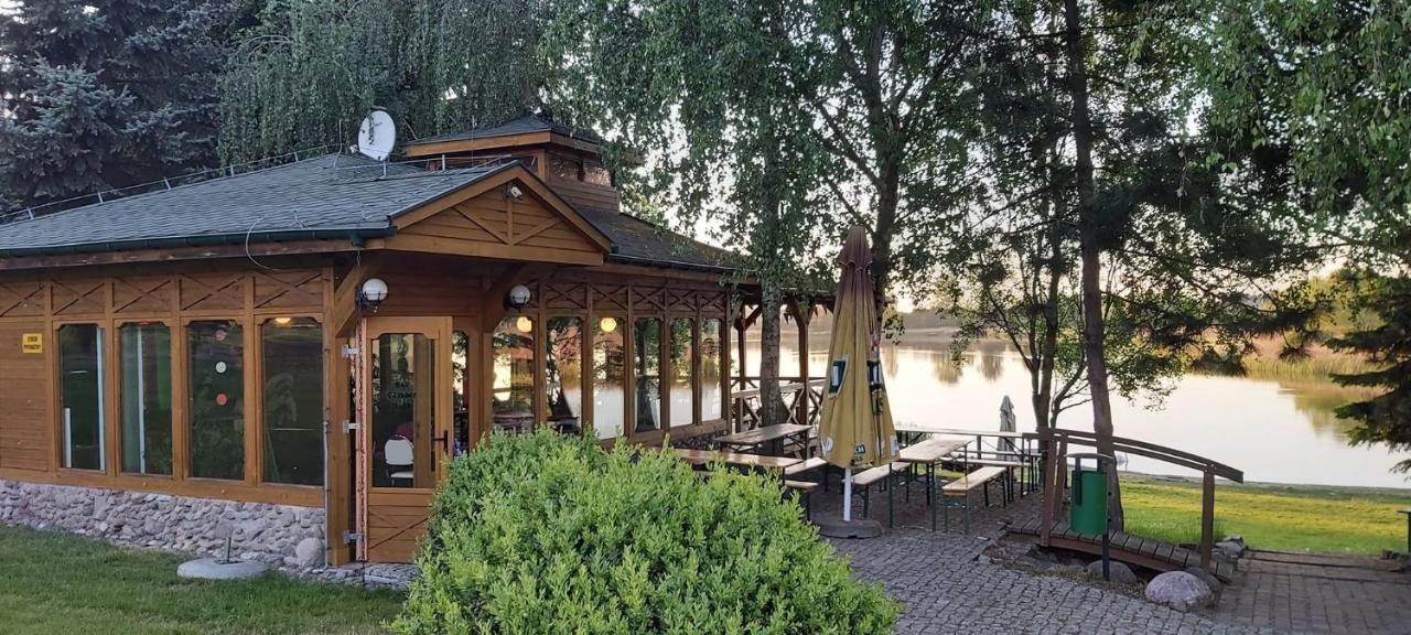 Ab Domki Caloroczne Nad Jeziorem Stęszew Eksteriør billede